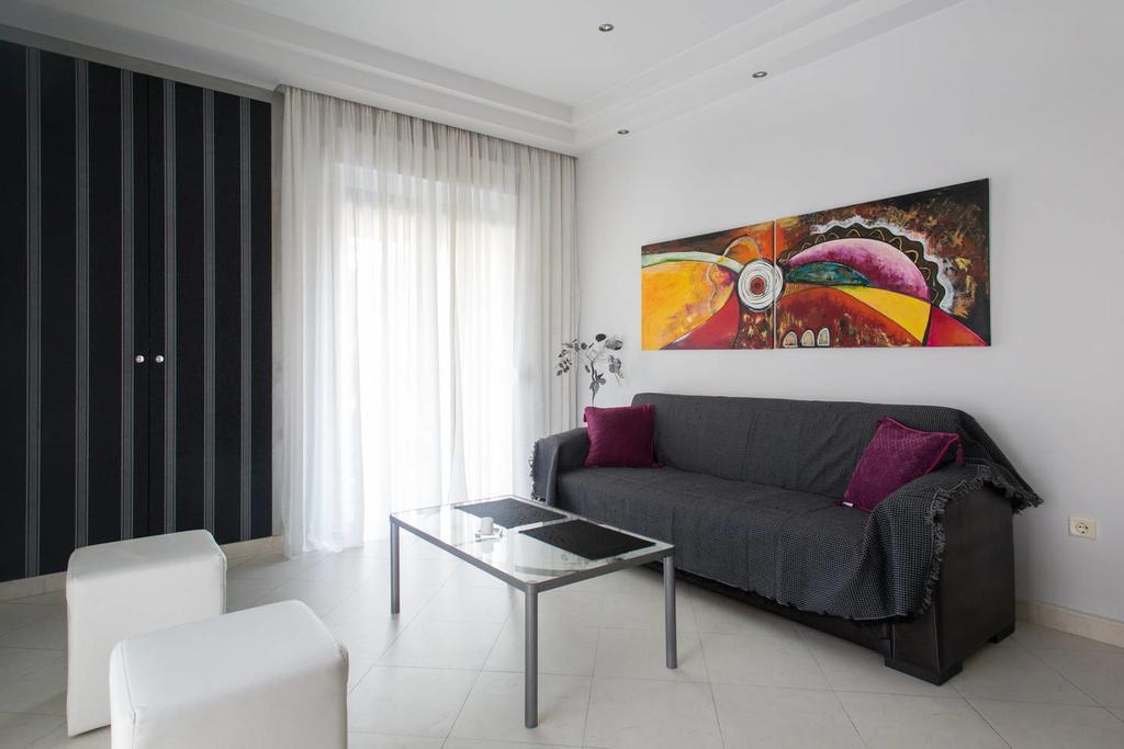 Glyfada Riviera Home Атина Екстериор снимка